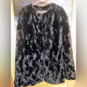 Donna  salyer black Coat Poncho Faux Fur 2X-3x Great Condition